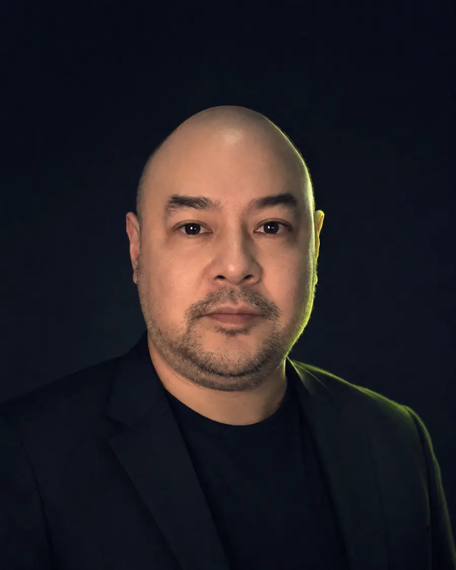 Carlos Benavides, founder of Barlo Digital and Director of Paid Media & Performance